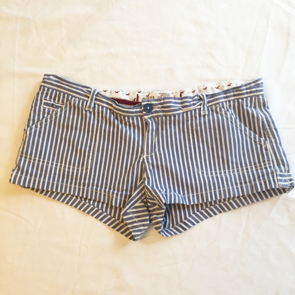 Hollister Blue and White Striped Shorts Size 5